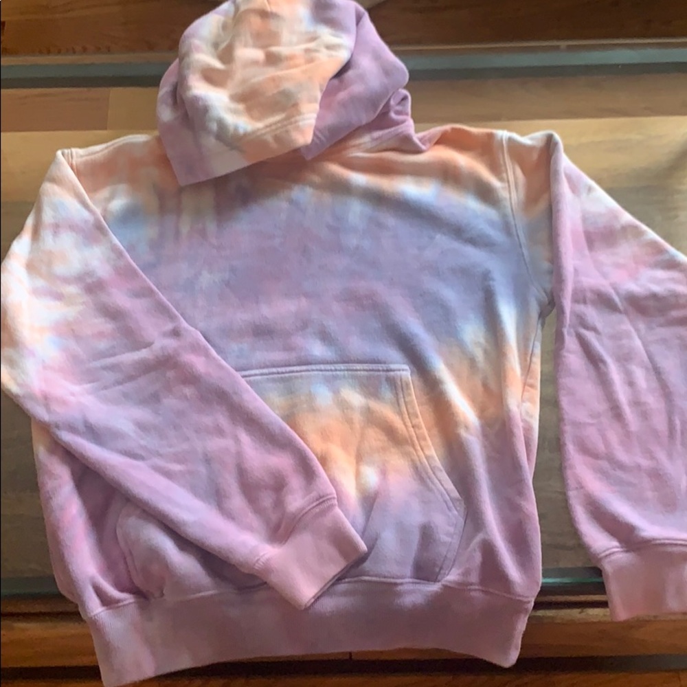 Aritzia Tna Tie-Dye Sweatshirt- The Perfect Hoodie